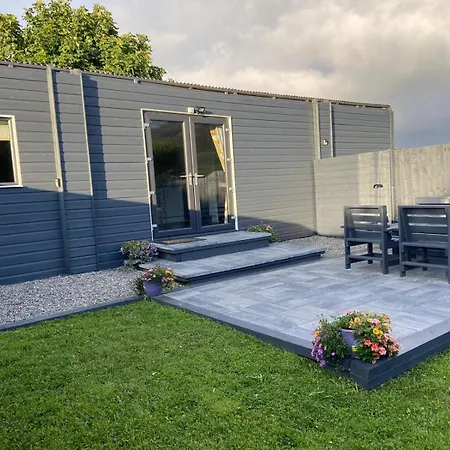 شقة Donegal Staycations *